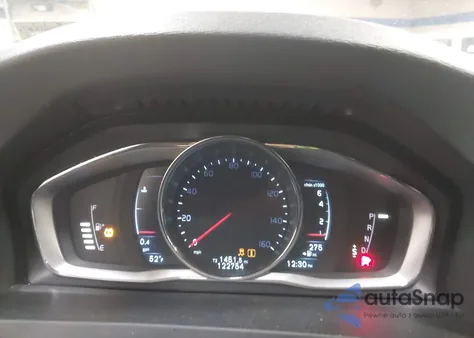 2015 Volvo S60 T5 Premier z USA, uszkodzony, nr VIN YV1612TKXF1344979